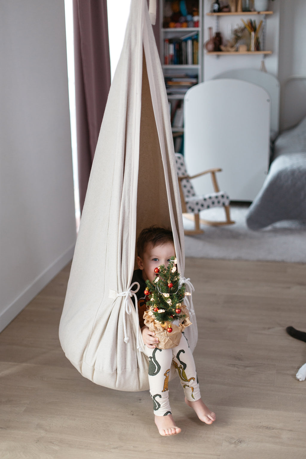 Cocoon Swing | Natural Linen