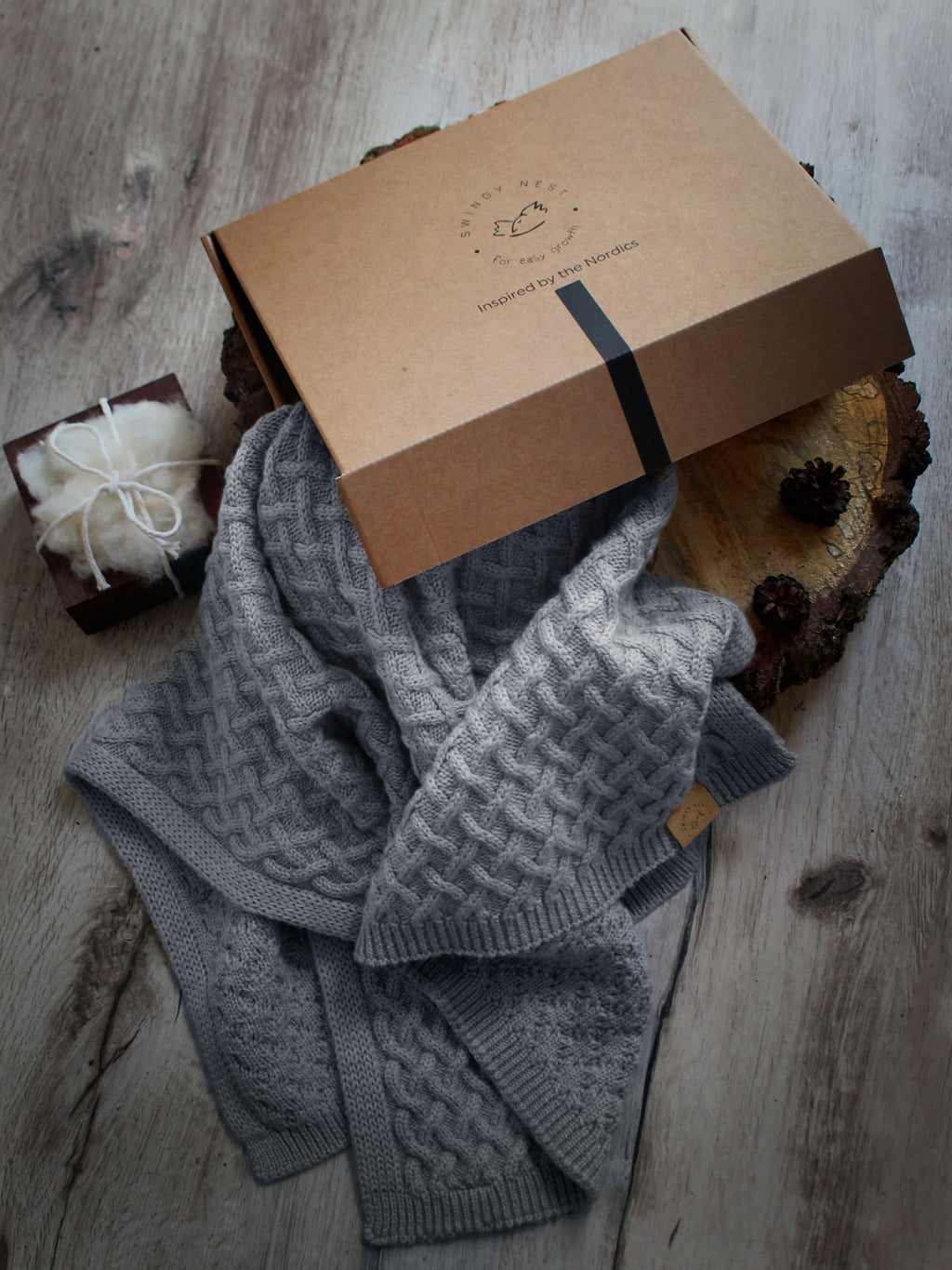 100% Merino Wool Luxury Baby Blanket | BRAIDS, Light Grey